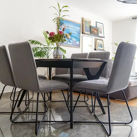 Comfort Dorin * Makarska