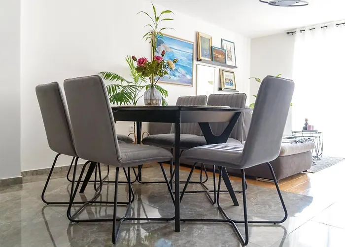 Comfort Dorin * Makarska